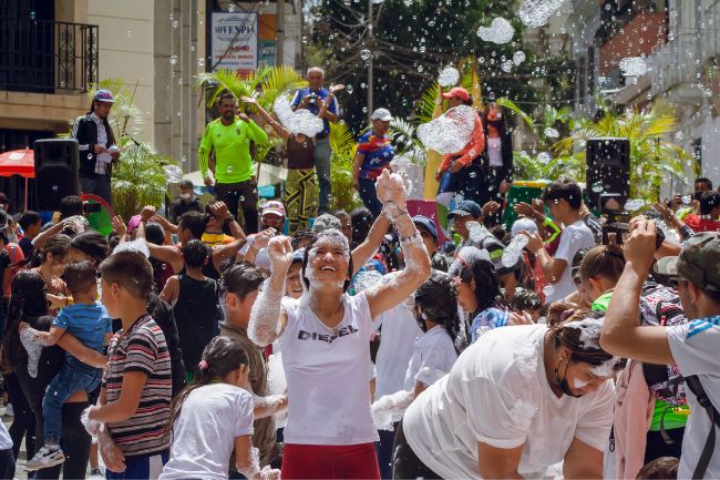 Eventos Culturais Gratuitos em Grandes Cidades: Como Encontrar